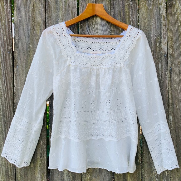 Sundance White Eyelet Peasant Top Boho 